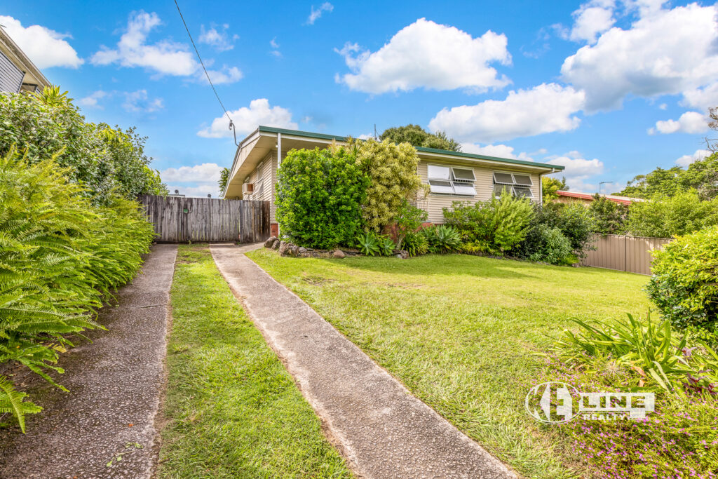 21 Doolan Street, Nambour, QLD 4560
