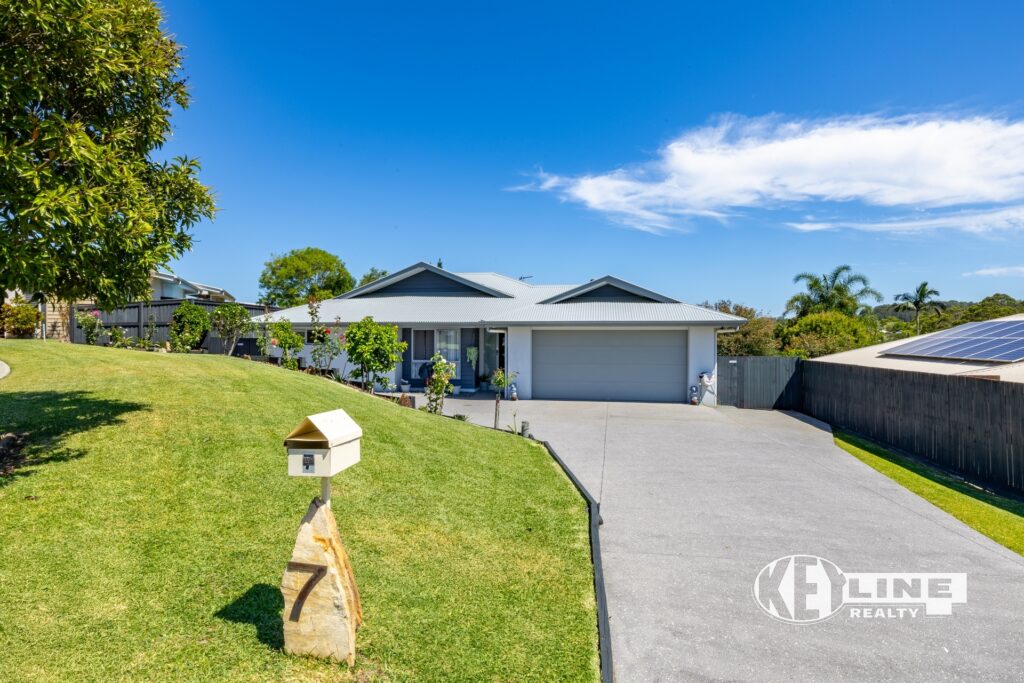7 Bowerbird Avenue, Burnside, QLD 4560