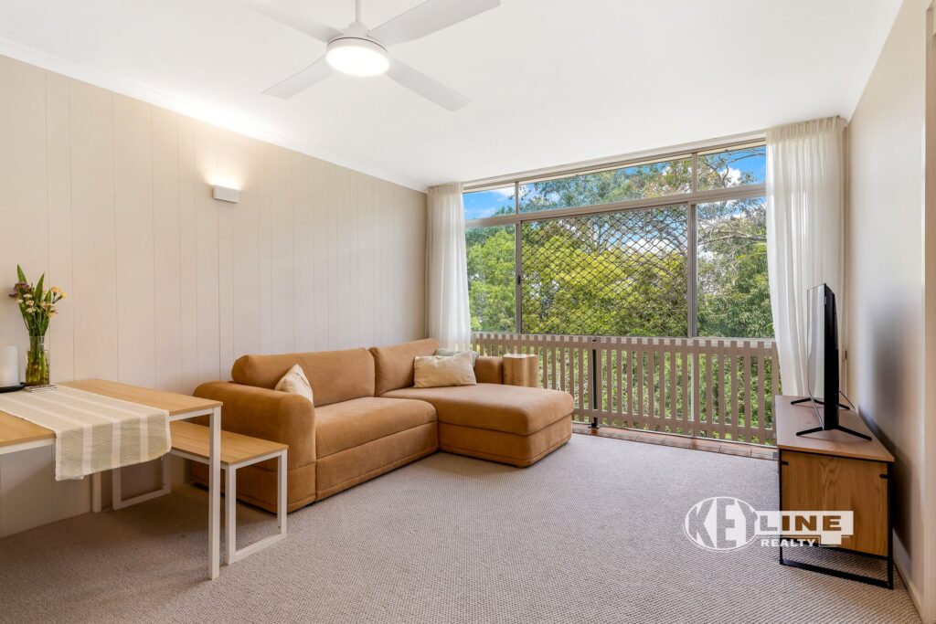 5/2 Sapphire Drive, Nambour, QLD 4560